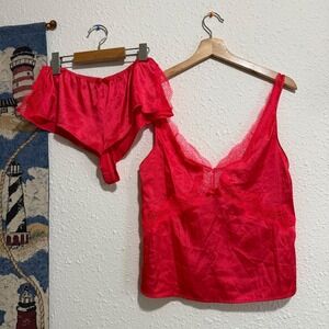 Victoria's Secret women's M Red Satin Lace‎ Cami Top & Tap Shorts Lingerie Set